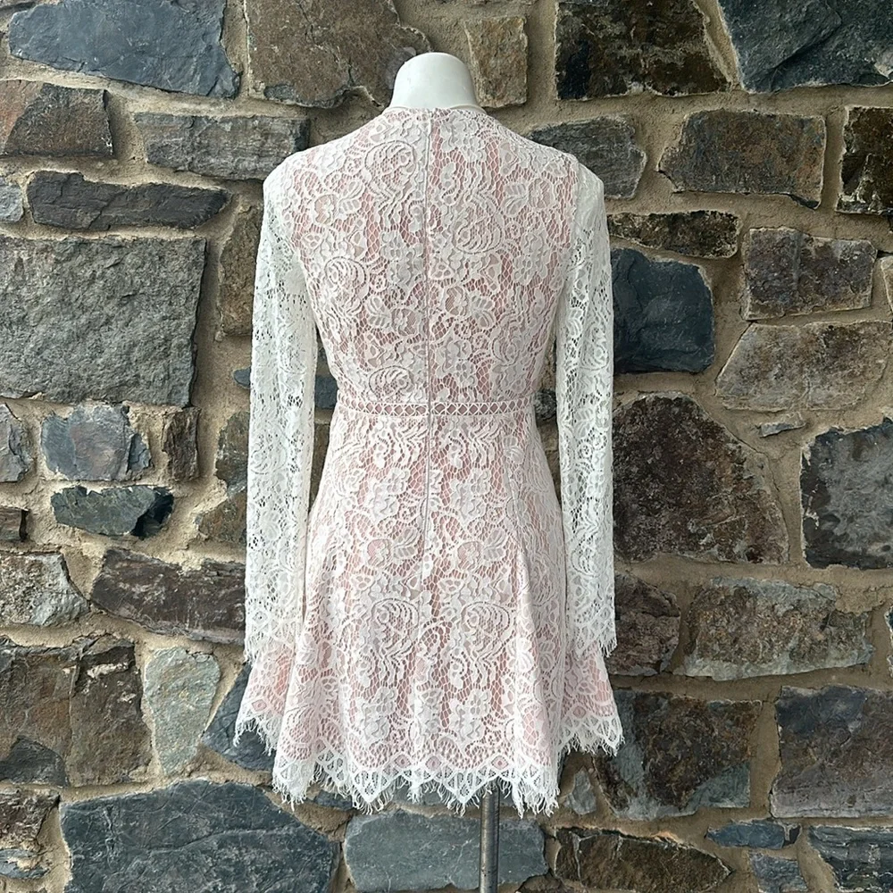 NWOT STYLESTALKER Sugar Pine Dress in Blanc size small